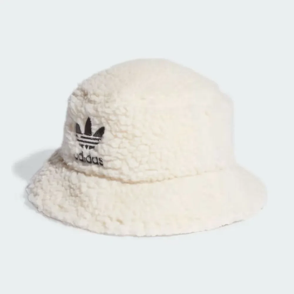 Brand New Adidas Originals White Sherpa Bucket Hat - Picture 1 of 4